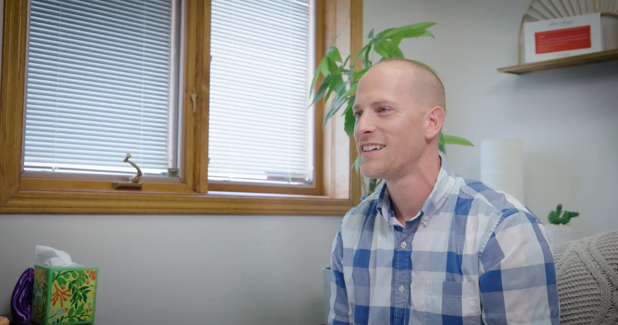 A patient talking through hormone results with a clinician at Candescent Health & Wellness